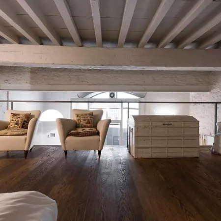 Santa Croce Loft-2